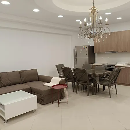 Barakat 2 Floor 3 Bedroom House 8 Person
